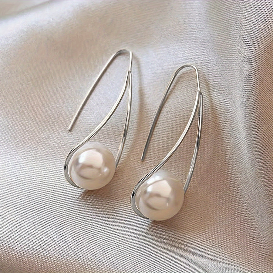 The Pearl Threader Earrings
