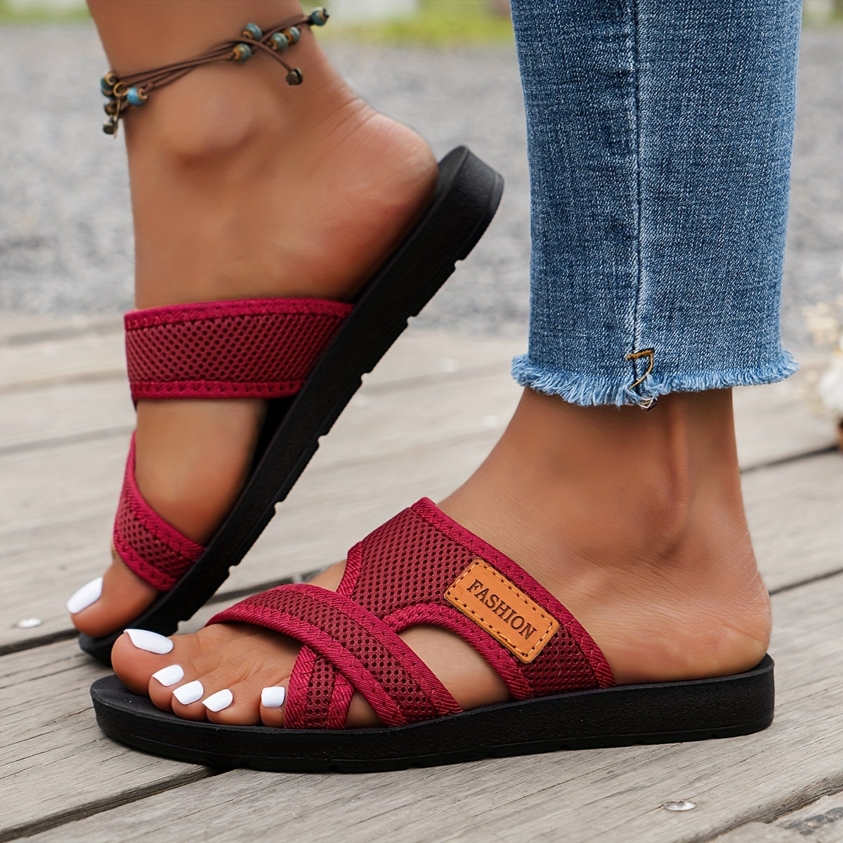 Fashionable and Versatile Sport-style Women's Sandals, Made of Breathable Mesh Fabric for Comfort and -friendliness, Suitable for Both Indoor and Outdoor Wear, Flat-soled Slippers, Women Shoes