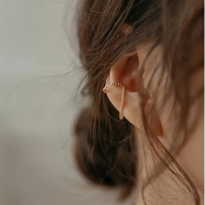 The Chain Tassel Ear Cuff