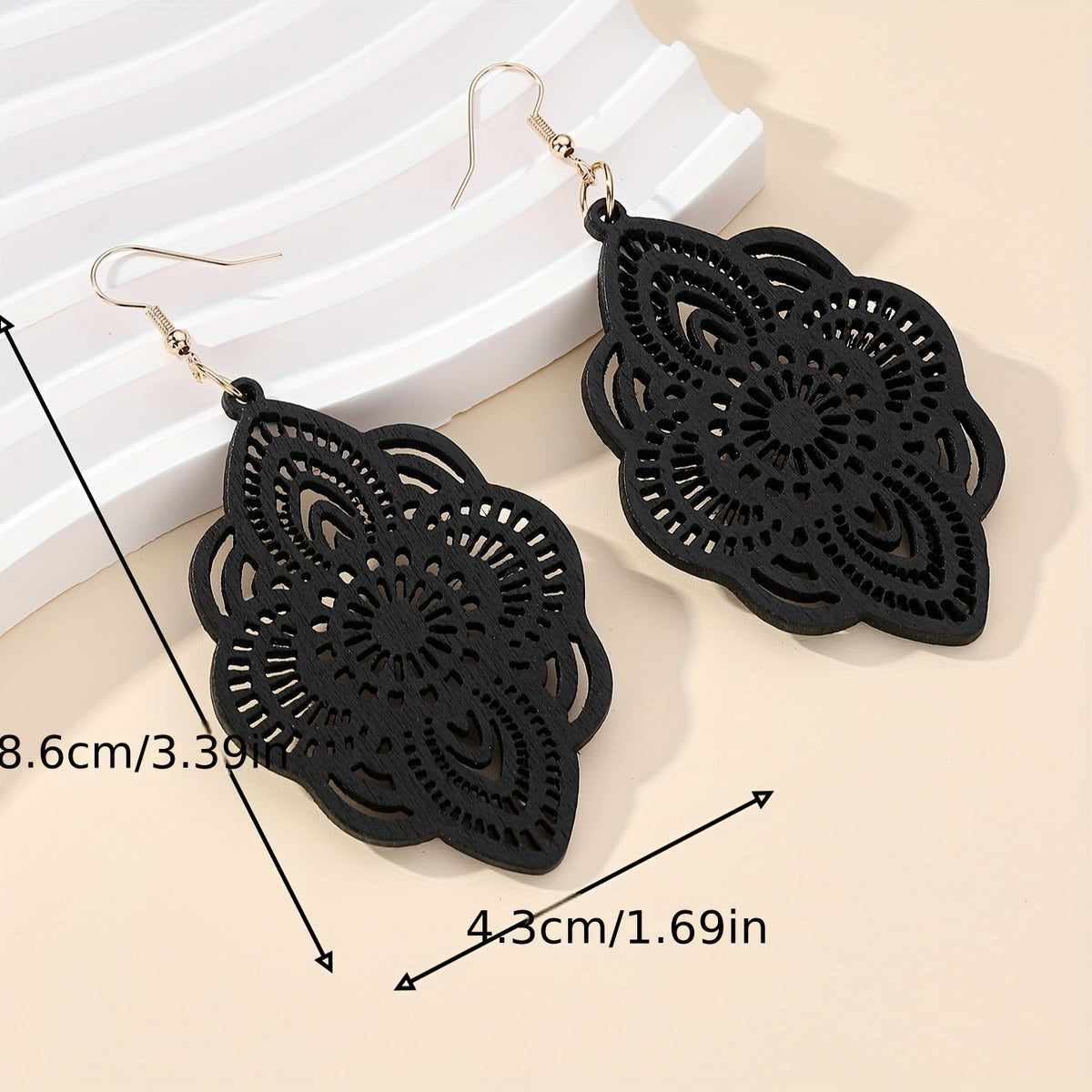 The Lace Wood Pendant Earrings