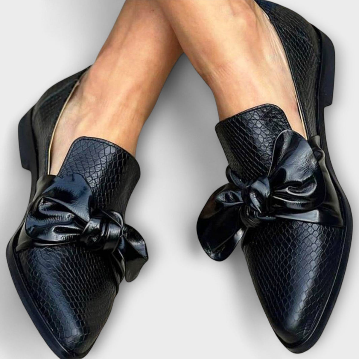 CORINNE - POLISHED LOAFER