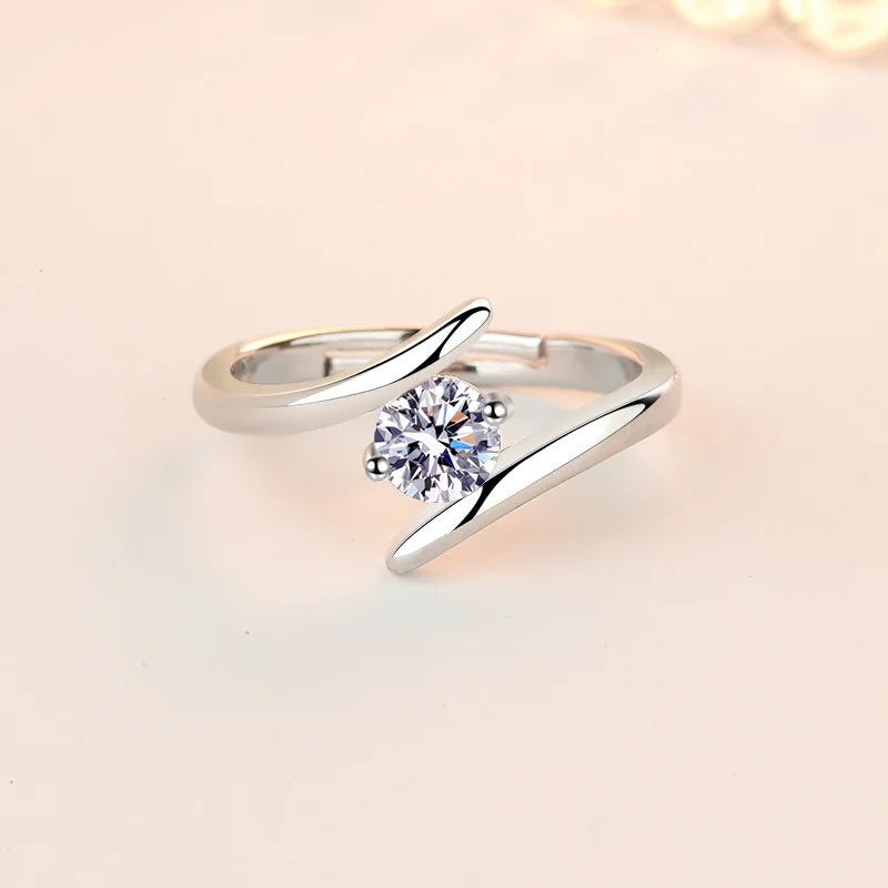 The Luxe Zirconia Ring