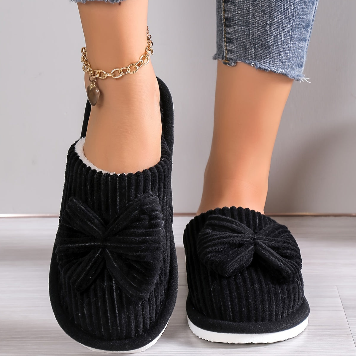 The Cozy Fleece Winter Slippers