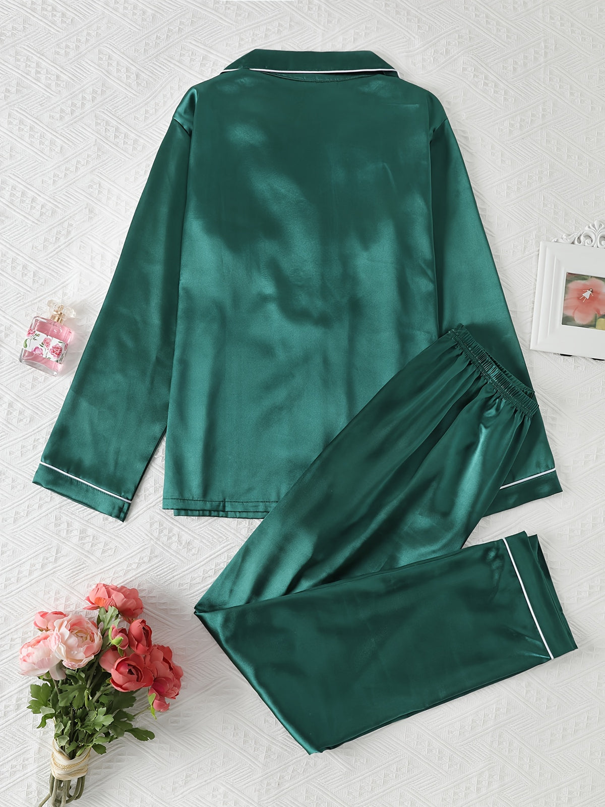 Autumn-Winter High-Quality Solid Color Satin Pajama Set, Comfortable Long-Sleeve Top and Comfortable Elastic Waistband Pants