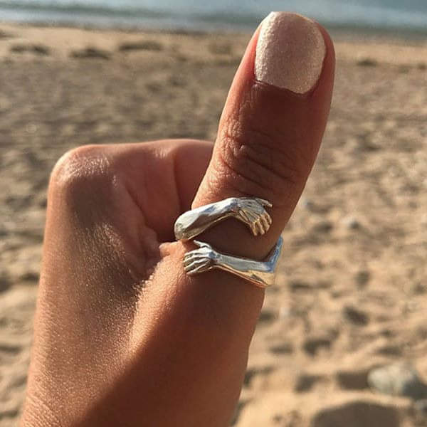 The Hug Ring