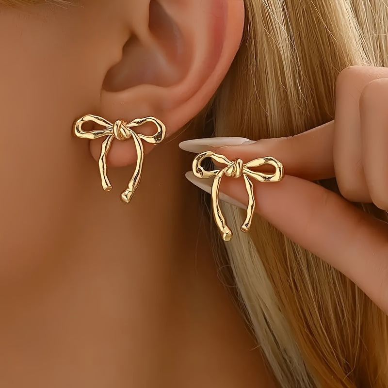 The Ribbon Bow Studs