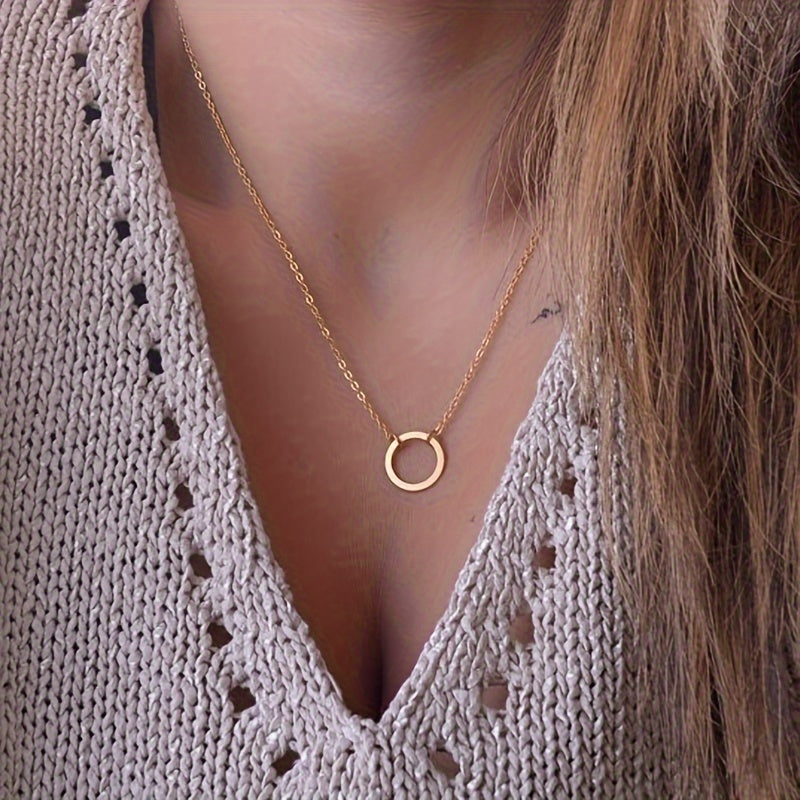 The Circle Bar Pendant Necklace