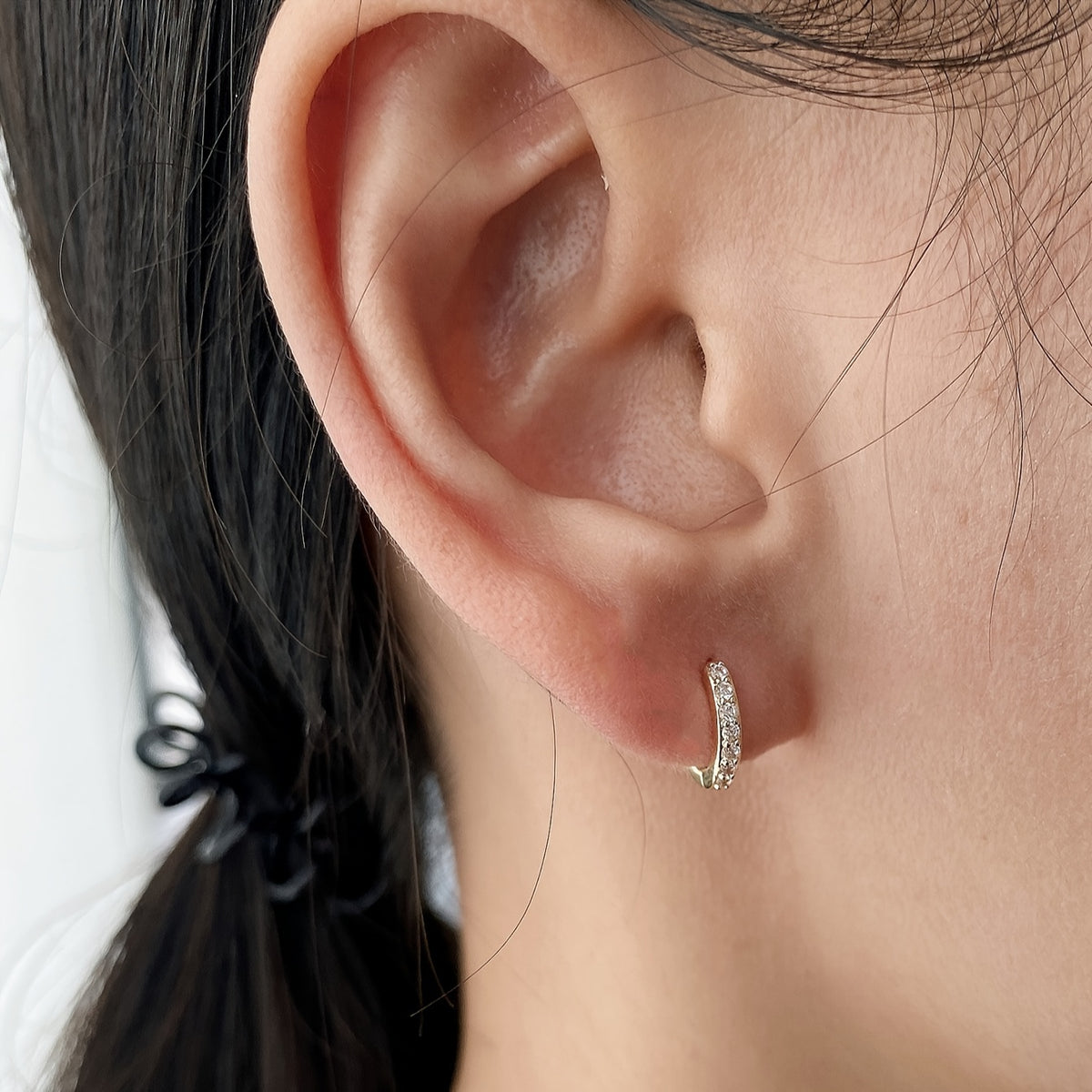 Green Zirconia Ear Buckle Earring