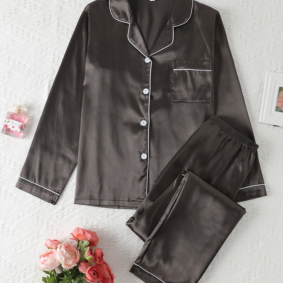 Autumn-Winter High-Quality Solid Color Satin Pajama Set, Comfortable Long-Sleeve Top and Comfortable Elastic Waistband Pants