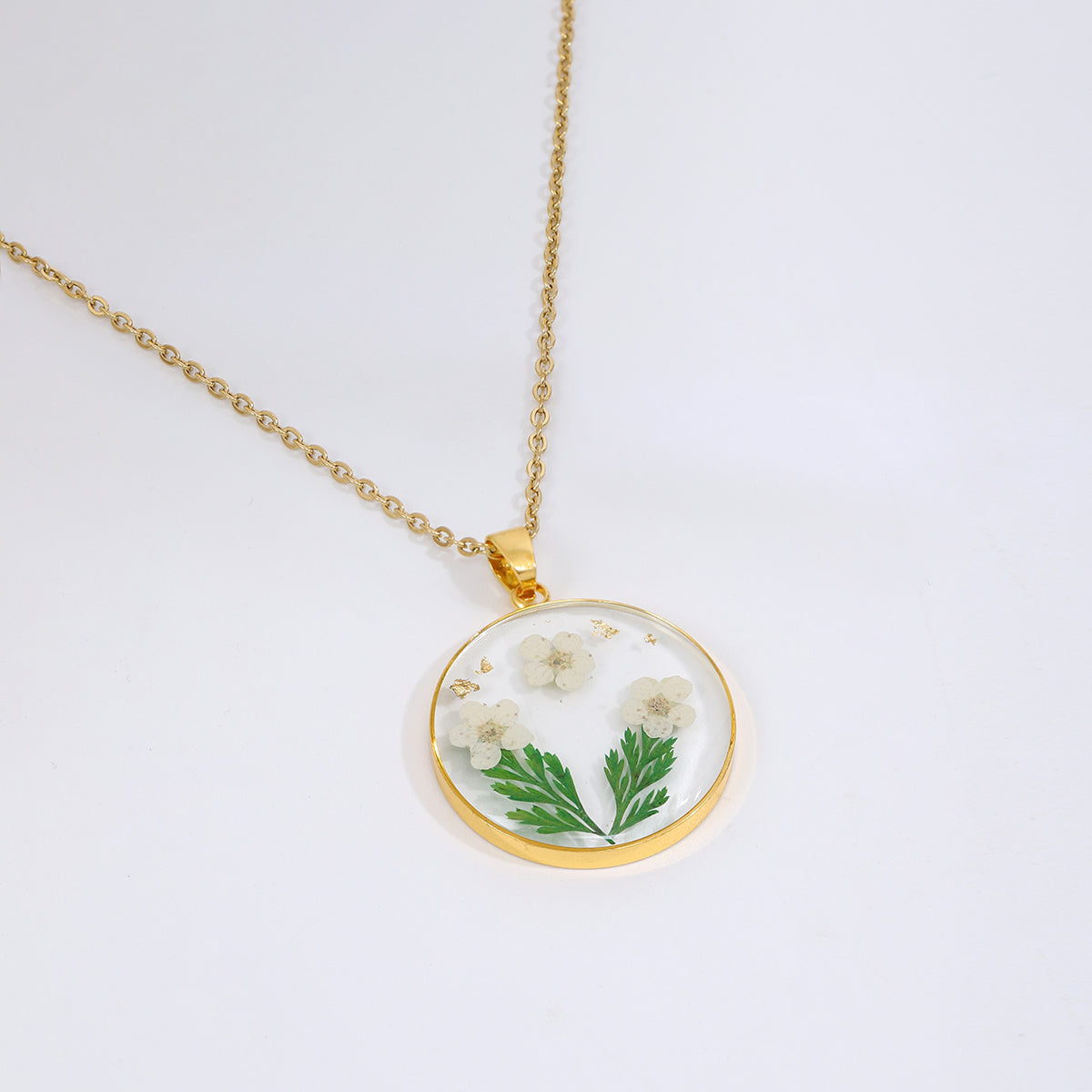 The Birth Flower Necklace